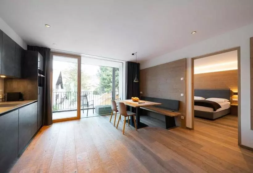 ホテル Villa David Dolomites