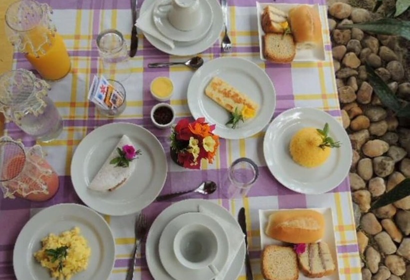 پانسیون Pousada Chica Pitanga