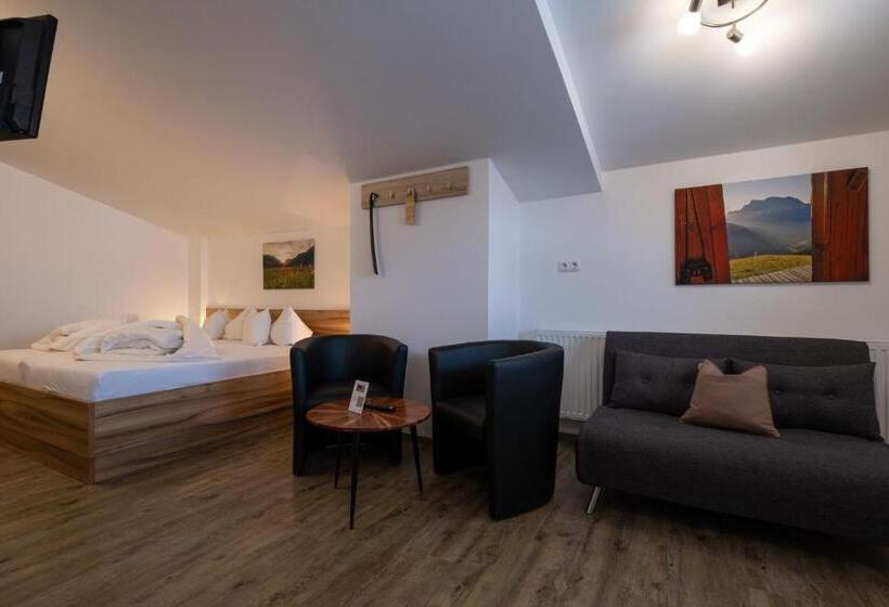 Pension Garni Hochmoos