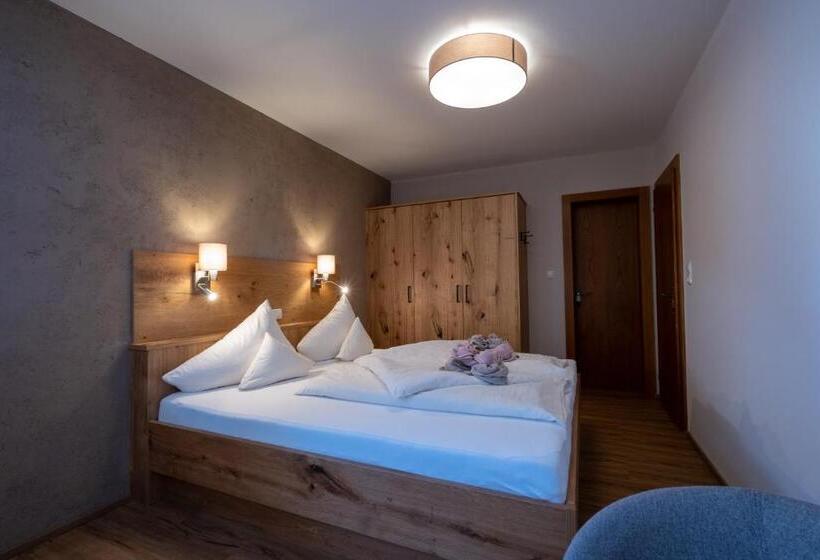 Pension Garni Hochmoos