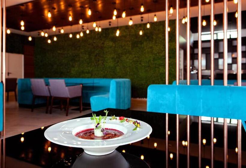 استراحتگاه Premium Wellness Institute