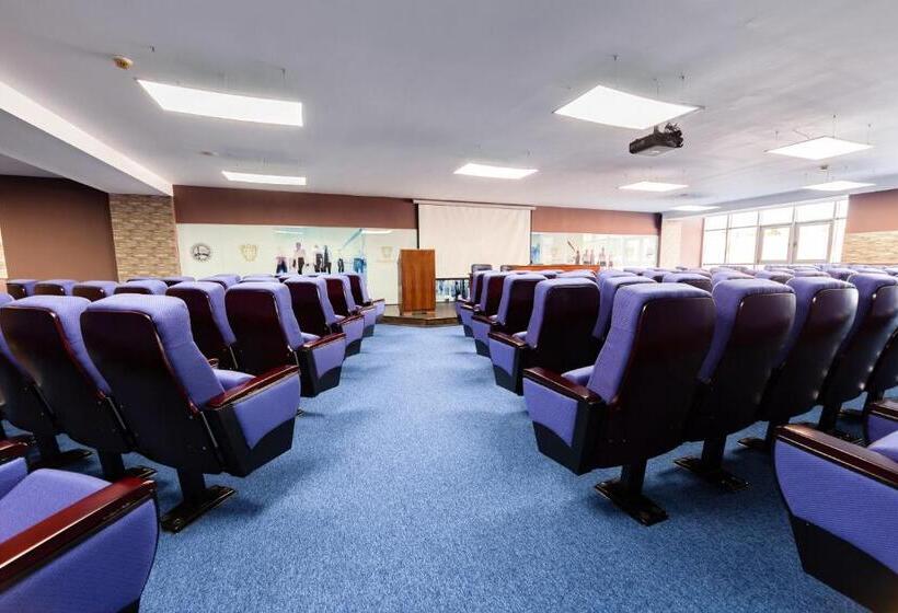 استراحتگاه Premium Wellness Institute