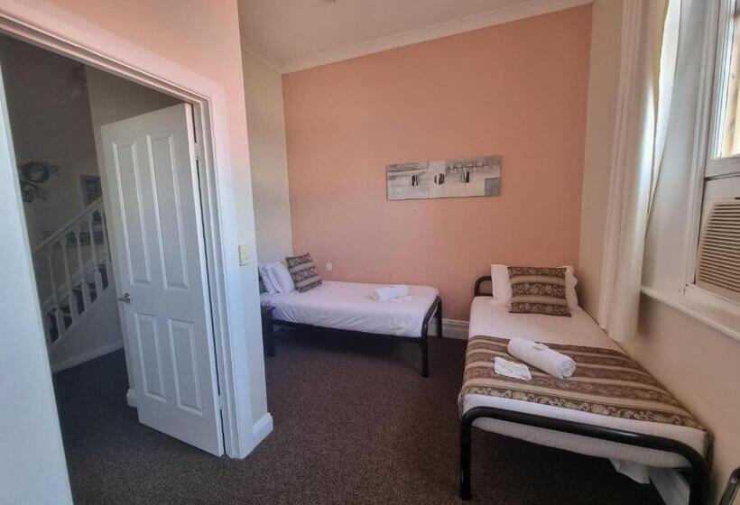 Balcony On Sixth Lodge