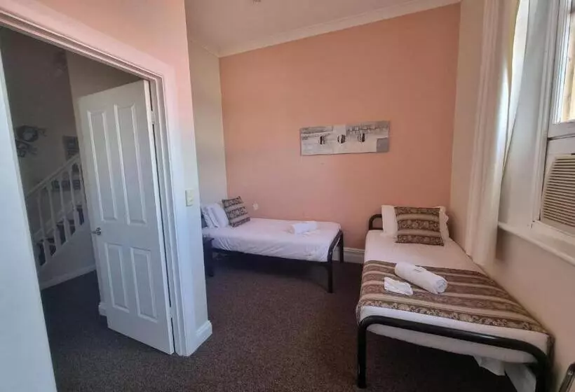 Balcony On Sixth Lodge