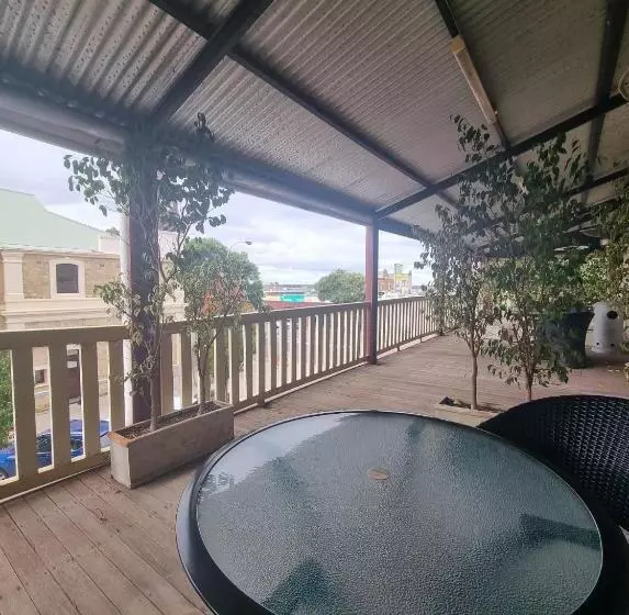 Balcony On Sixth Lodge