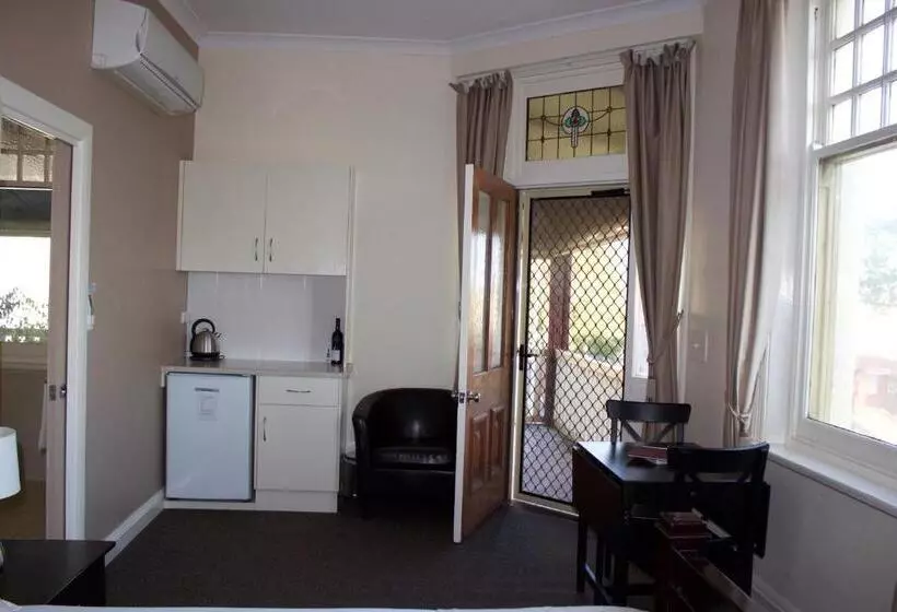 Balcony On Sixth Lodge