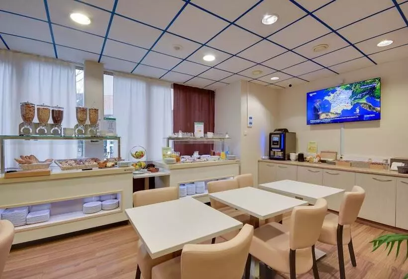 Brit Hotel Lille Centre