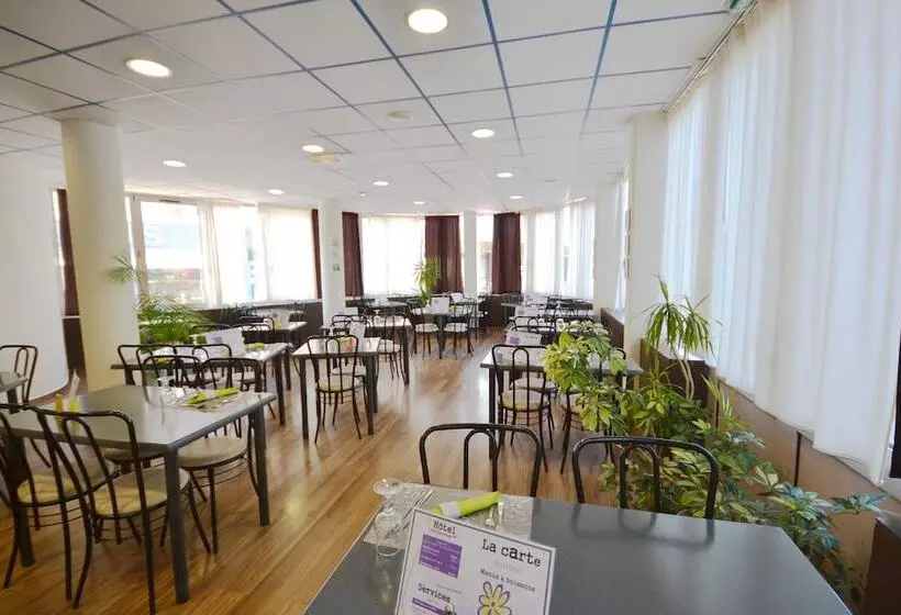 Brit Hotel Lille Centre