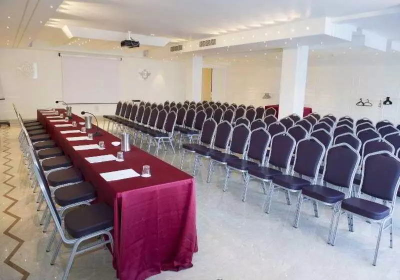 هتل Catania International Airport