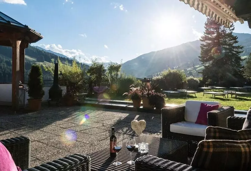 בית מלון כפרי Eva,garden