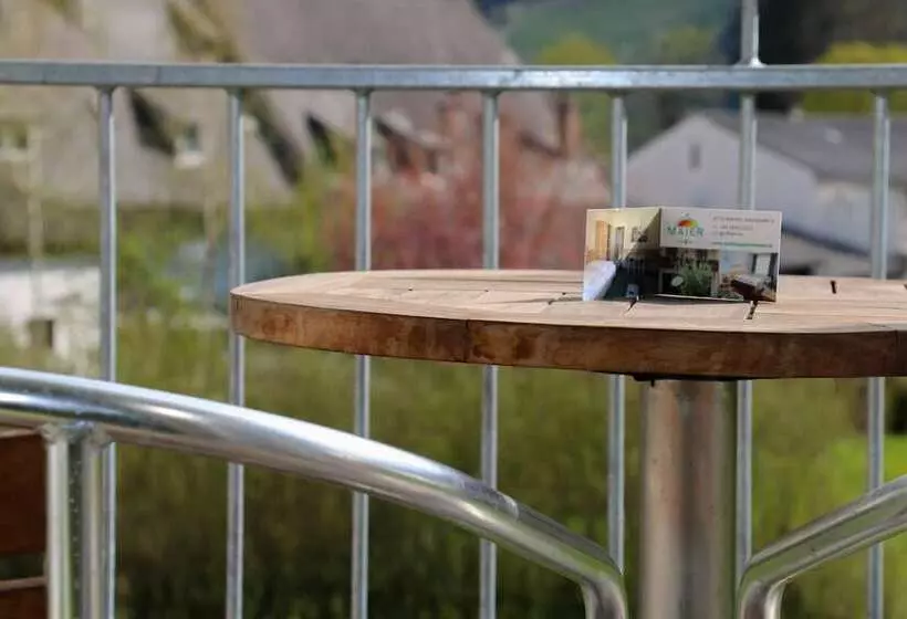 ホテル Familiengasthof Maier