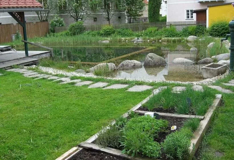 ホテル Familiengasthof Maier