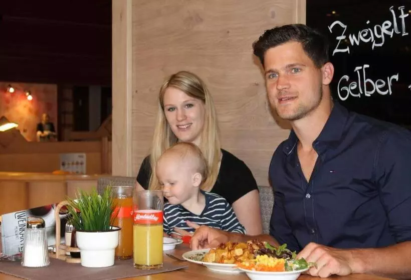 Otel Gasthof Menüwirt