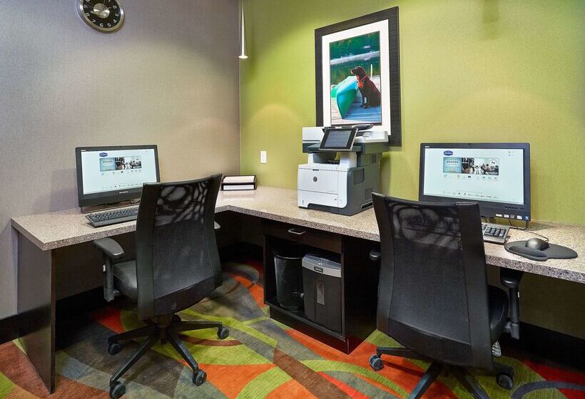 فندق Hampton Inn By Hilton Calgary Airport North