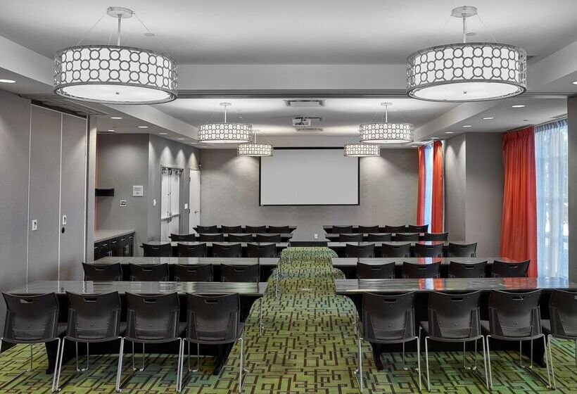 فندق Hampton Inn By Hilton Calgary Airport North