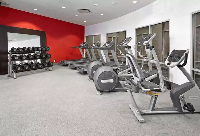 호텔 Hampton Inn By Hilton Calgary Airport North