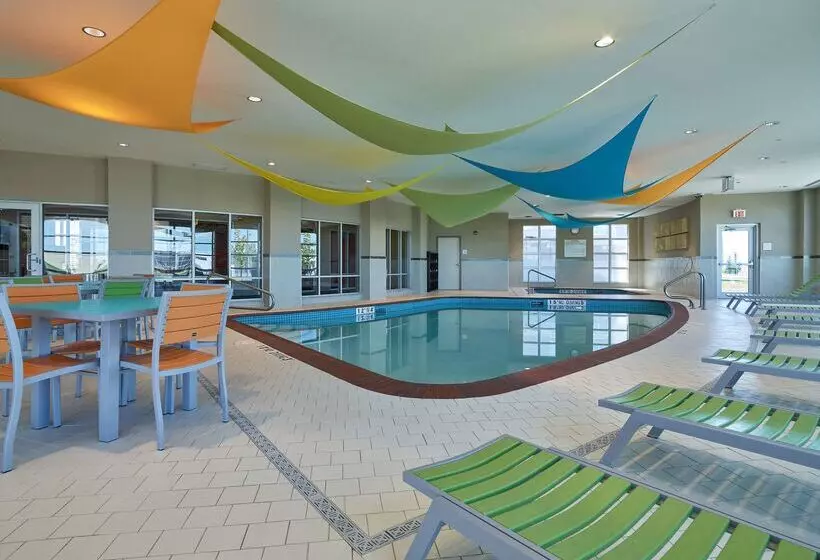 호텔 Hampton Inn By Hilton Calgary Airport North