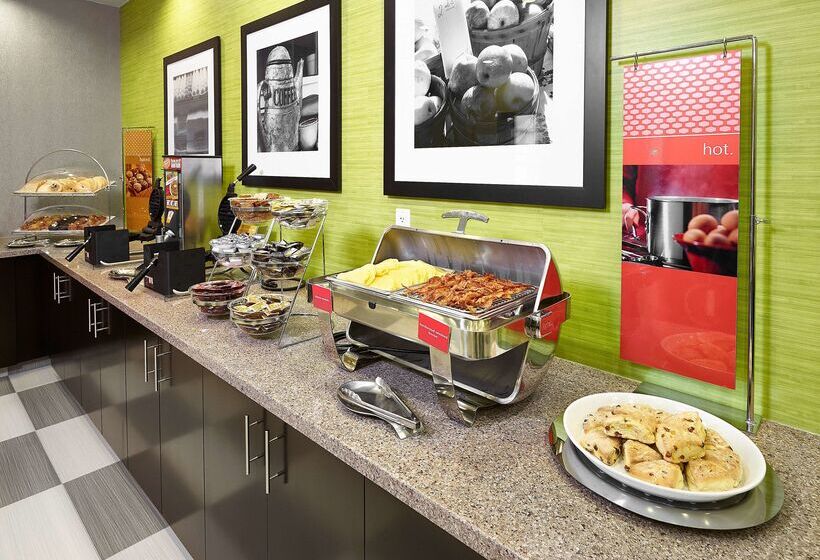 فندق Hampton Inn By Hilton Calgary Airport North