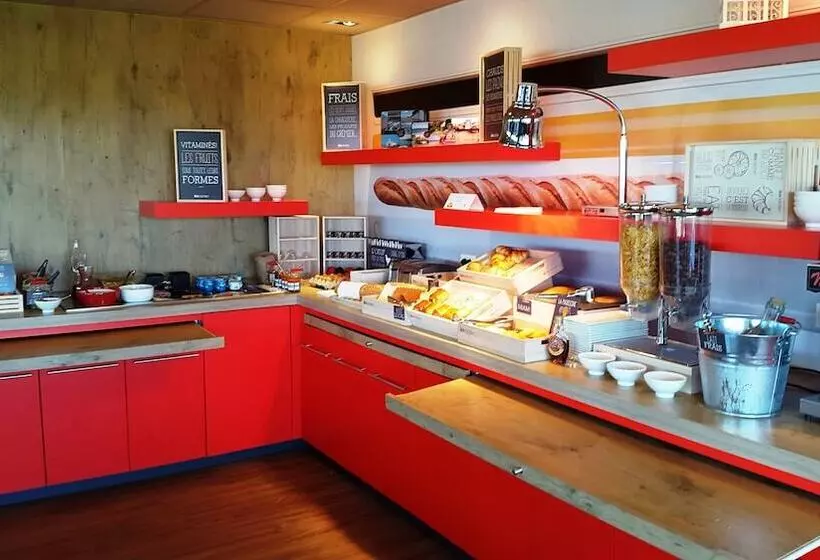 ホテル Ibis Les Herbiers