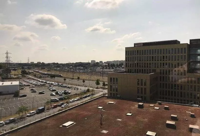 ホテル Ibis Styles Caen Centre Gare