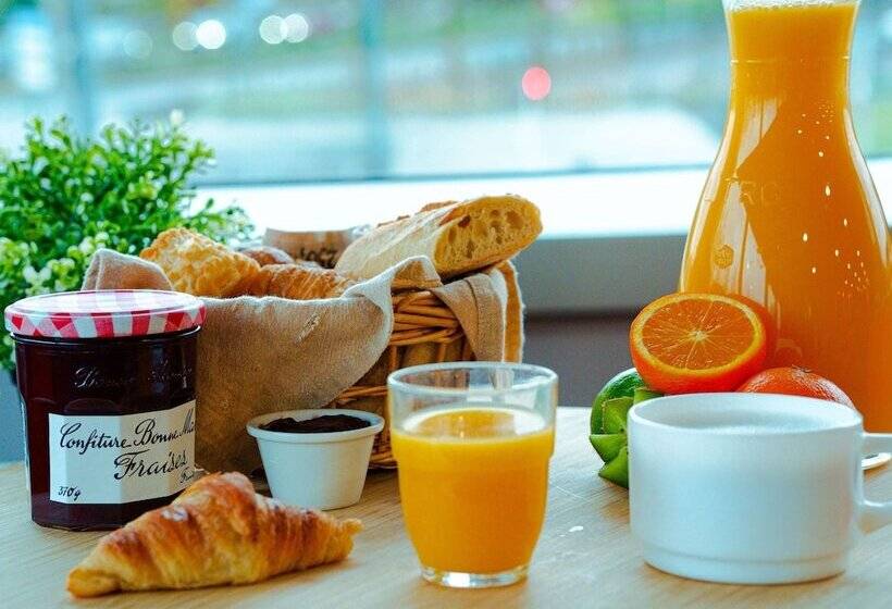 Отель Ibis Styles Caen Centre Gare