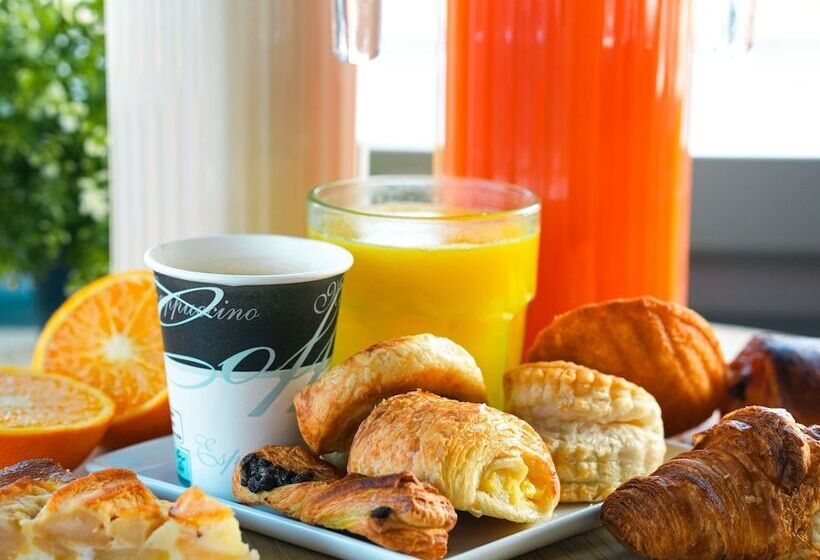 Отель Ibis Styles Caen Centre Gare