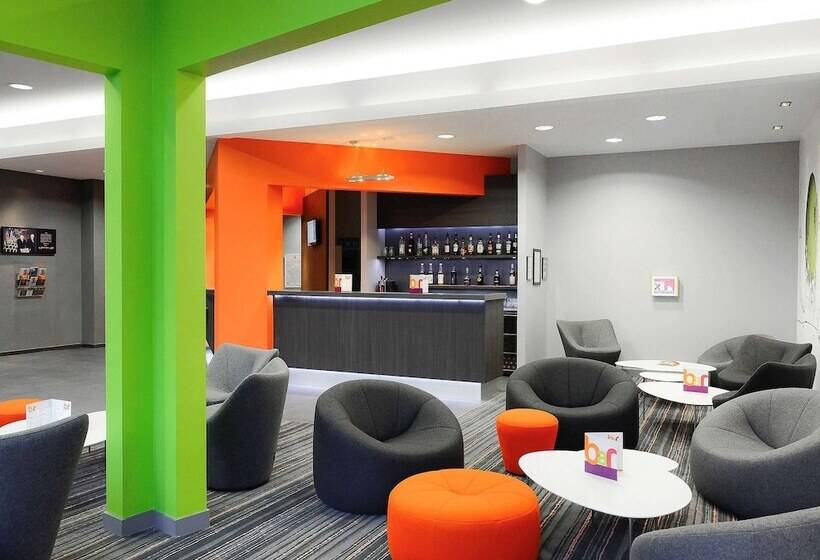Отель Ibis Styles Caen Centre Gare