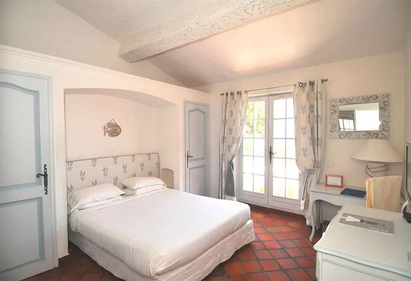 Отель Les Santolines