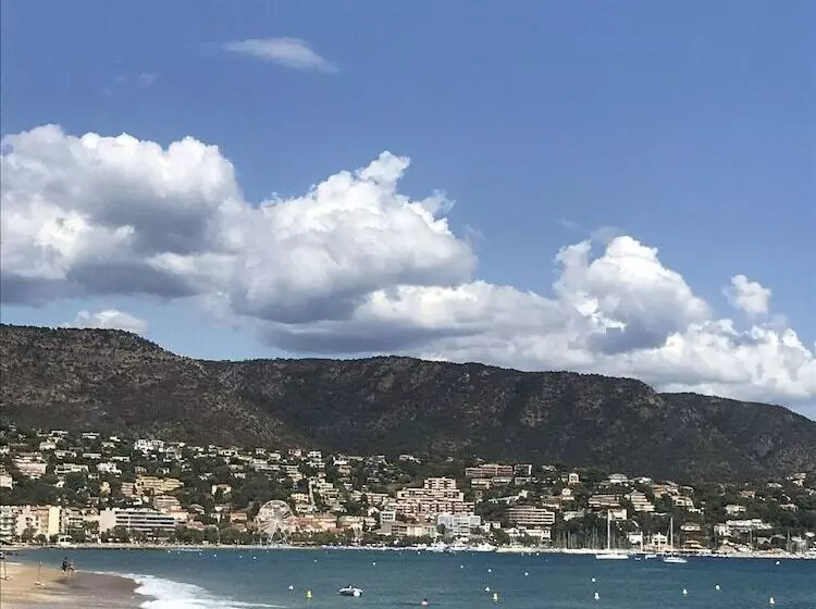 Отель L'orangeraie