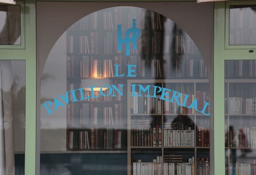 Отель Pavillon Imperial