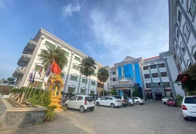 Rock Royal Hotel & Resort