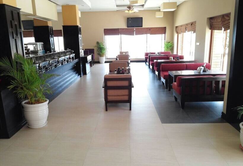 Rock Royal Hotel & Resort