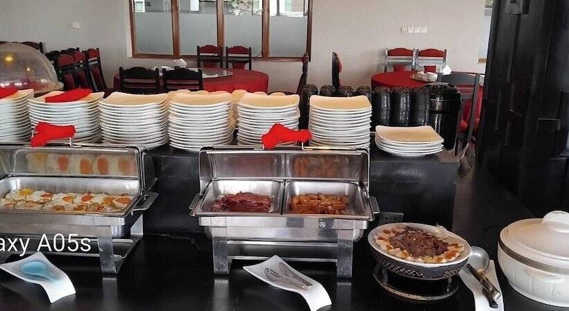 Rock Royal Hotel & Resort