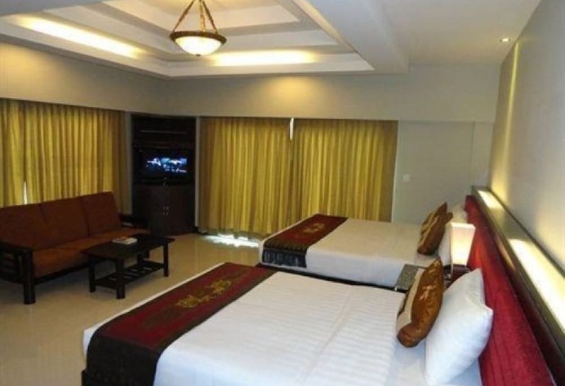 Rock Royal Hotel & Resort