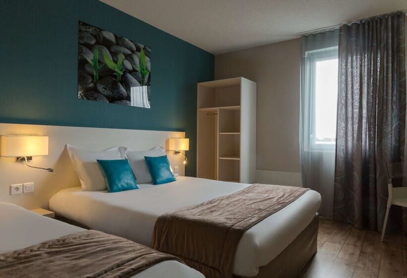 هتل The Originals City, Hôtel Des Lys, Dreux