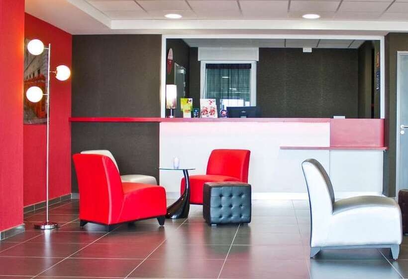 هتل The Originals City, Hôtel Des Lys, Dreux