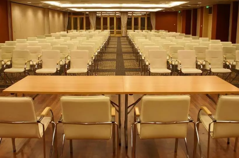 Отель Thermal Harkany