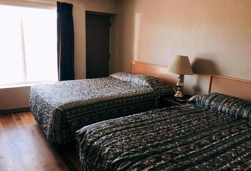 Мотель Hi Valley Motor Inn