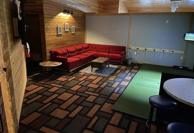 Мотель Vegreville Garden Inn