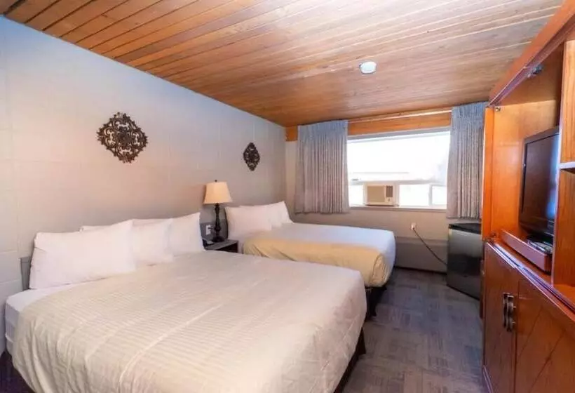 Мотель Vegreville Garden Inn