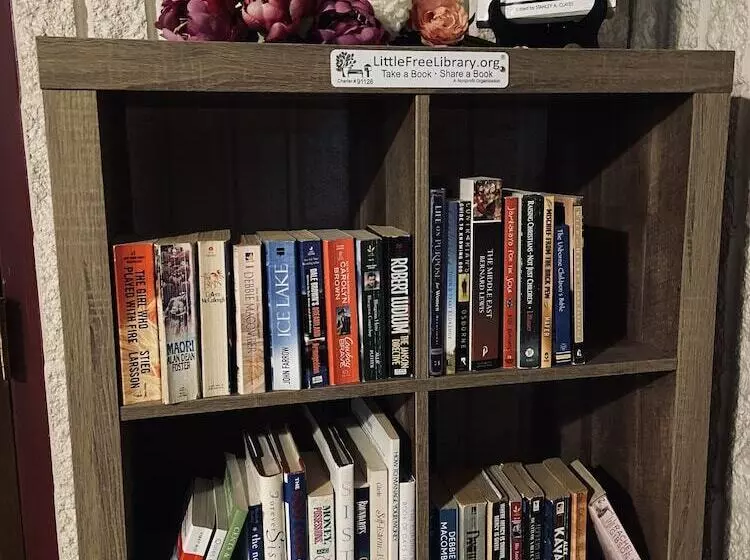 Мотель Vegreville Garden Inn