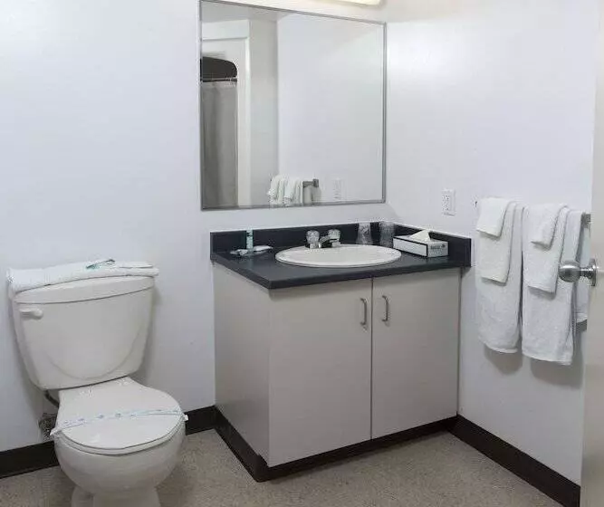 Residence & Conference Centre Oshawa