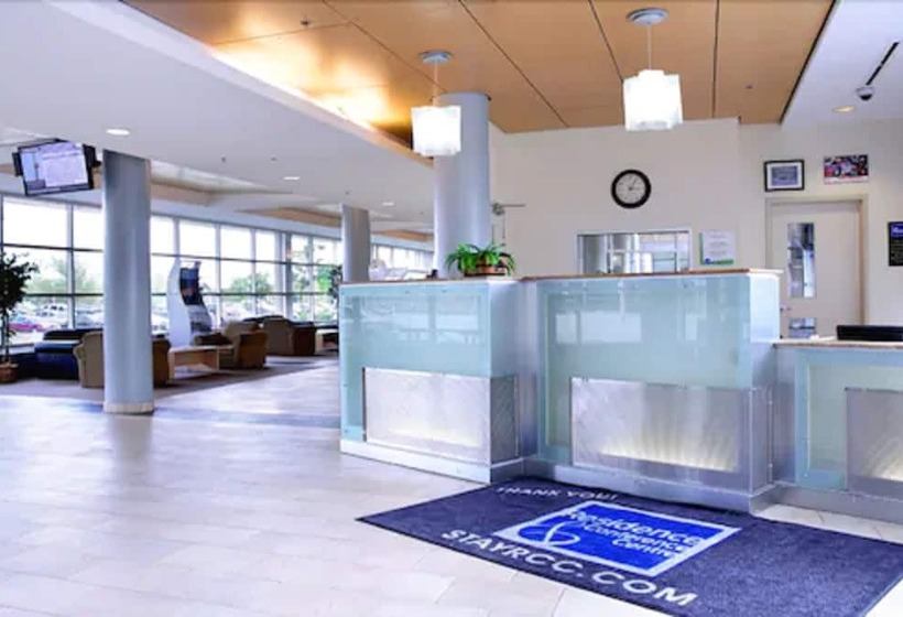 Residence & Conference Centre   Oshawa