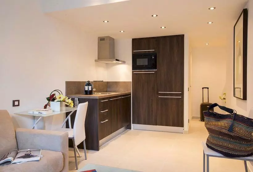 リゾートホテル Sweet Inn  Maison Blanche