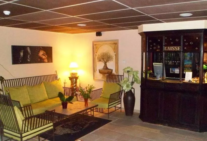 The Originals City, Hôtel Le Village Provençal, Aixenprovence Nord