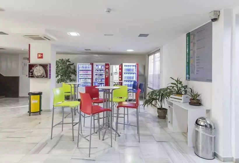 Albergue Inturjoven Granada