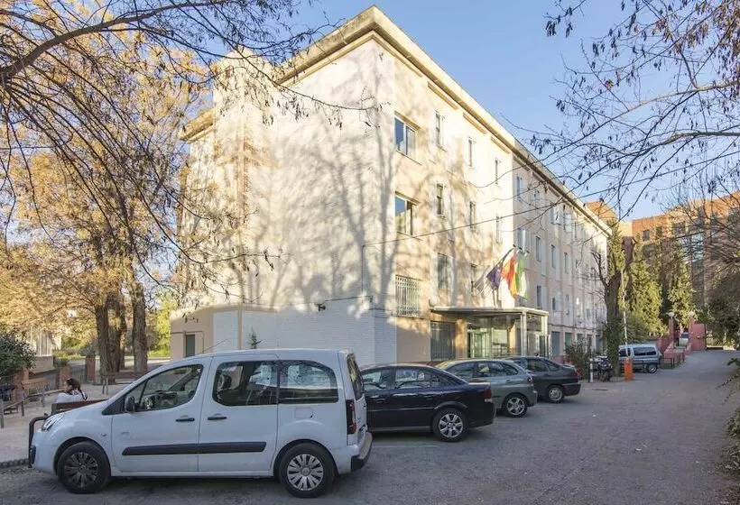 Albergue Inturjoven Granada