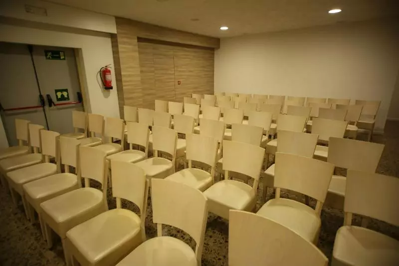 Apartamentos Canyelles Marina 3000