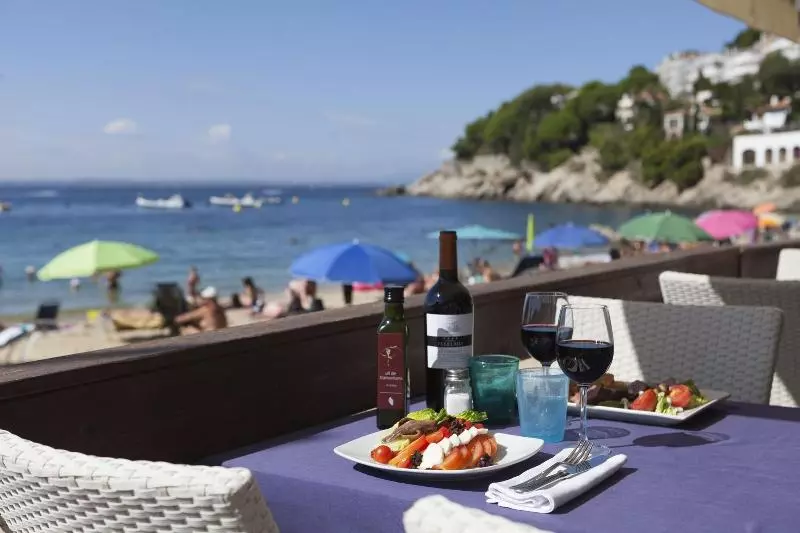 Apartamentos Canyelles Marina 3000