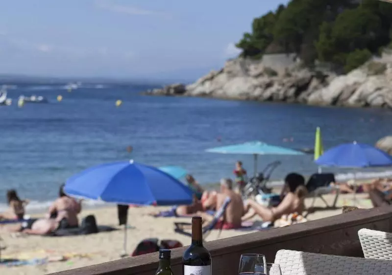 Apartamentos Canyelles Marina 3000